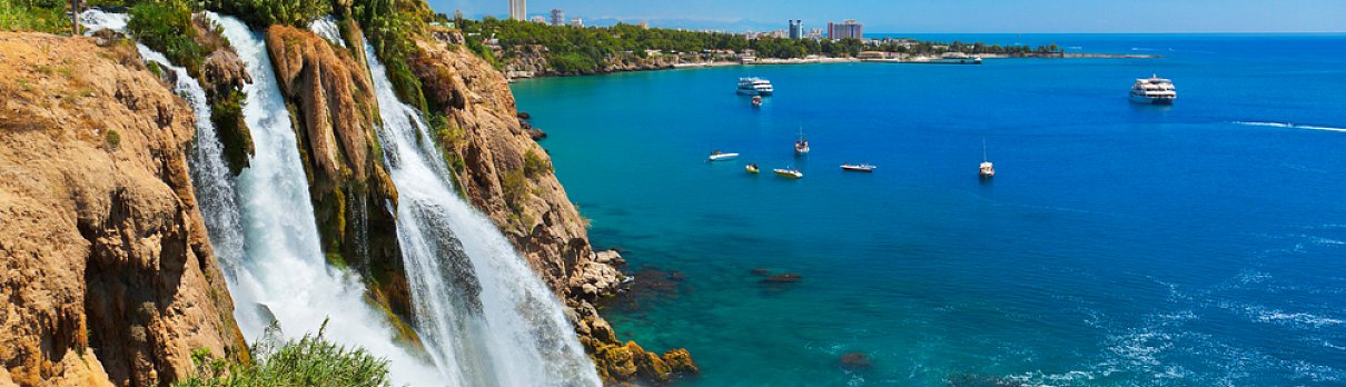 Oživení letiště v Karlových Varech – přímý let do Antálye se Smartwings