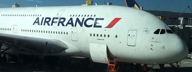 Veselé Velikonoce přeje Air France a ruší více než čtvrtinu letů z důvodu stávky